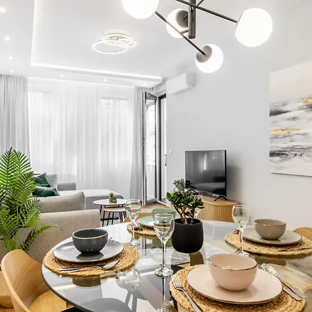 Premier Nova With Free Parking Apartamento Novi Sad